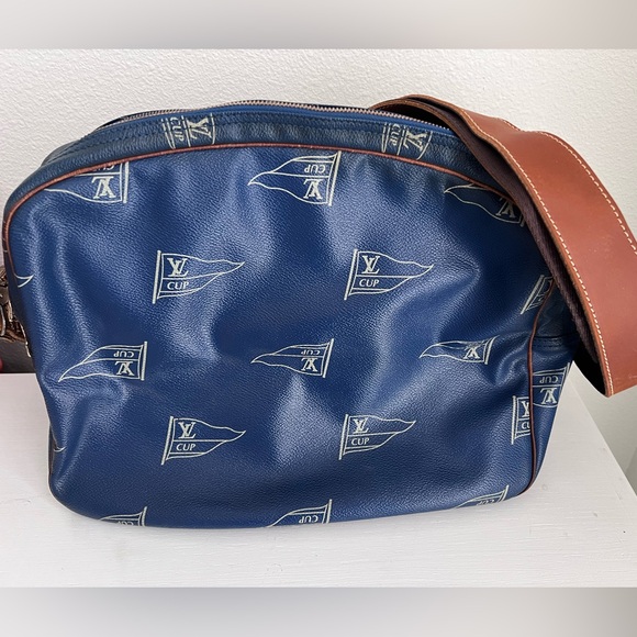 Louis Vuitton Cup Bag Blue With unbranded strap, replaced D rings, leather tabs - Picture 4 of 14